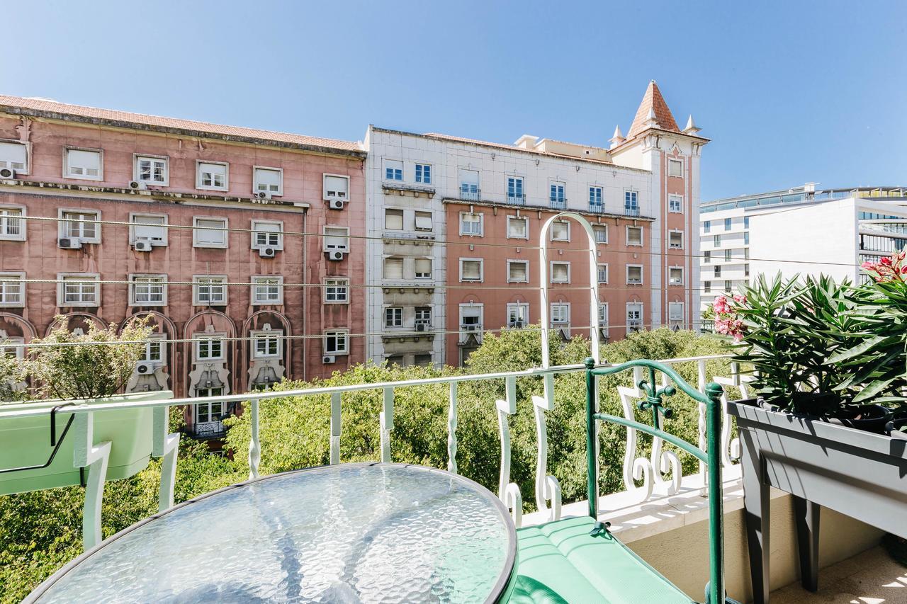 Santos Hostel - Lisboa Lisbon Exterior photo
